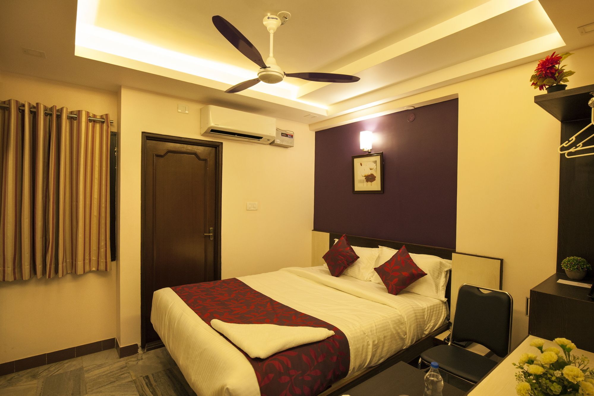 Hotel Lotus Madurai Extérieur photo